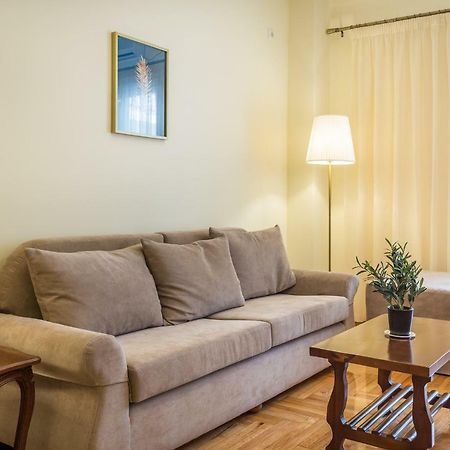 Chic Flat In Kolonaki Next To American Embassy Athens Ngoại thất bức ảnh
